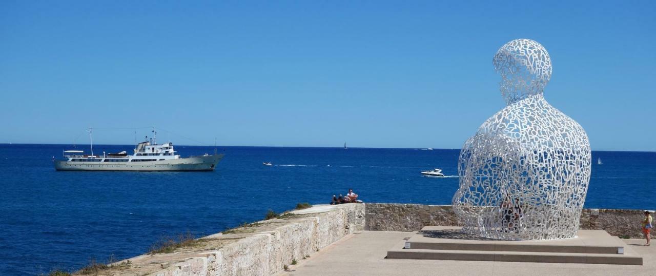 Appartement Vieil Antibes Bagian luar foto