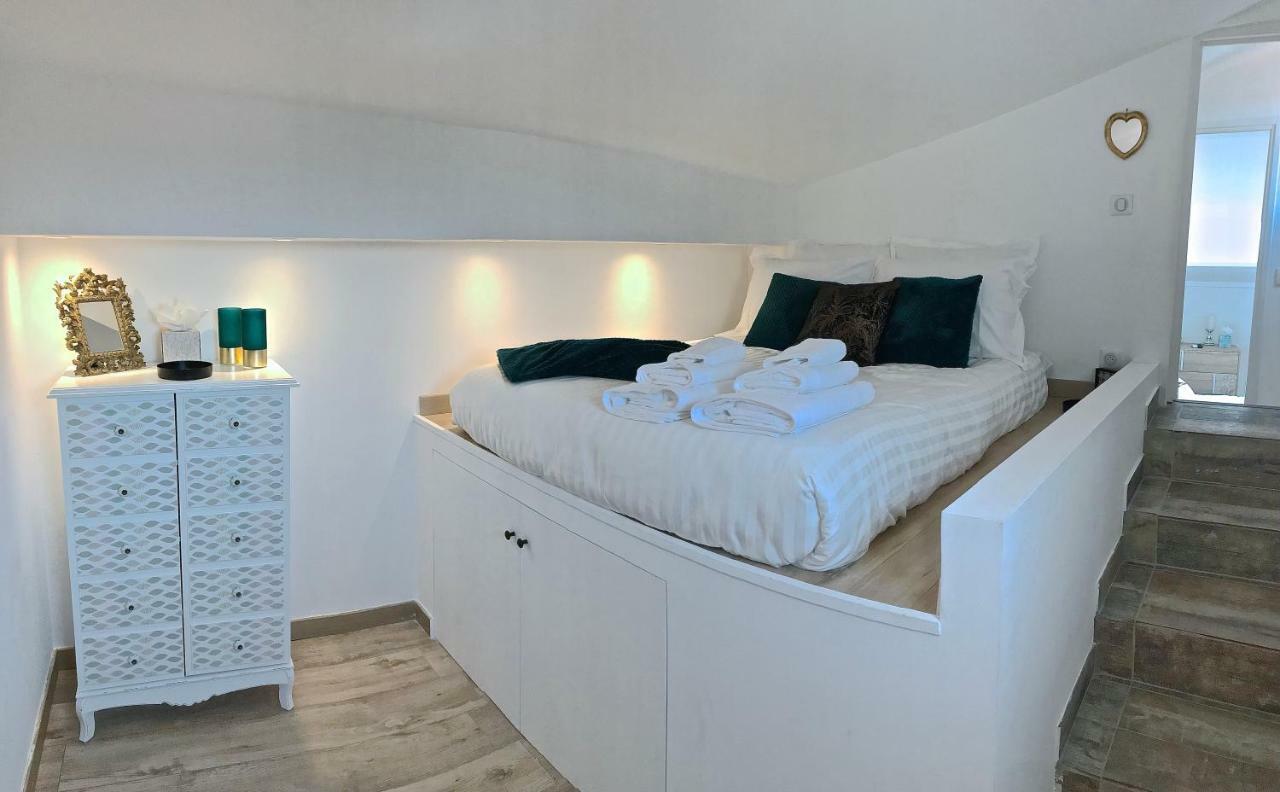 Appartement Vieil Antibes Bagian luar foto